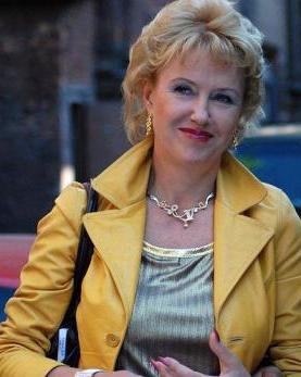 นักแสดงหญิง Irina Rozanova